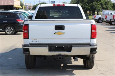 2018 Chevrolet Silverado 2500 Work Truck   - Photo 8 - Arlington, TX 76011