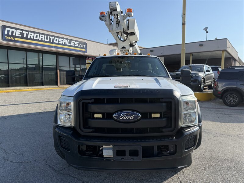 2012 Ford F-450 Super Duty Crane - Photo 2 - Arlington, TX 76011