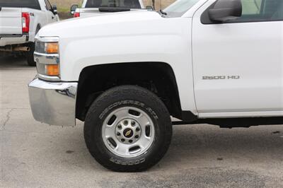 2018 Chevrolet Silverado 2500 Work Truck   - Photo 14 - Arlington, TX 76011