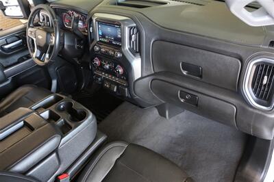 2021 Chevrolet Silverado 2500 LTZ   - Photo 36 - Arlington, TX 76011