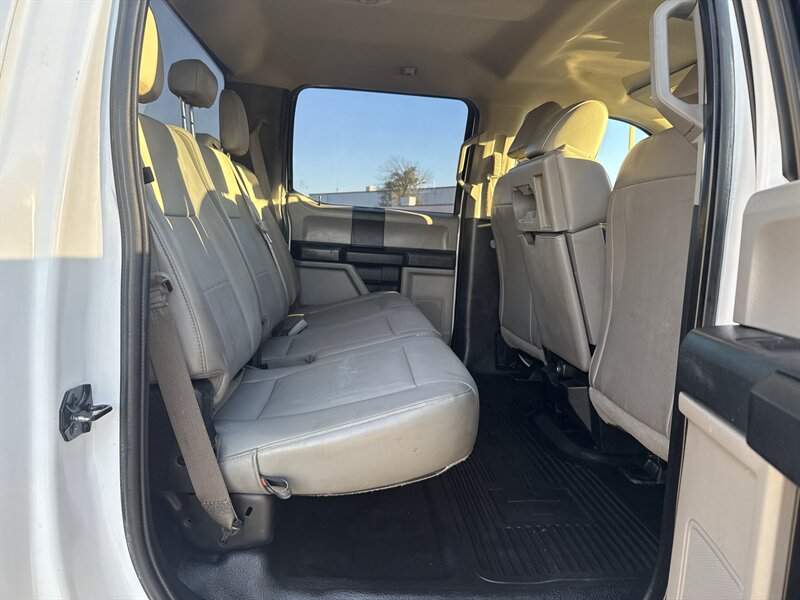 2019 Ford F-250 XL - Photo 21 - Arlington, TX 76011