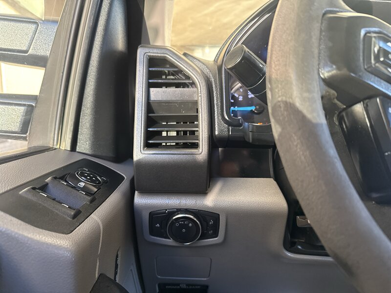 2019 Ford F-250 XL - Photo 22 - Arlington, TX 76011