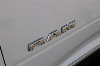 2022 RAM 2500 Tradesman   - Photo 17 - Arlington, TX 76011