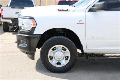 2022 RAM 2500 Tradesman   - Photo 14 - Arlington, TX 76011