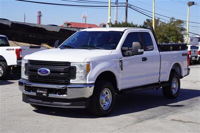 2017 Ford F-250 XL   - Photo 5 - Arlington, TX 76011