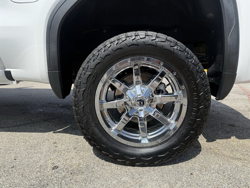 2024 GMC Sierra 1500 Pro - Photo 11 - Arlington, TX 76011