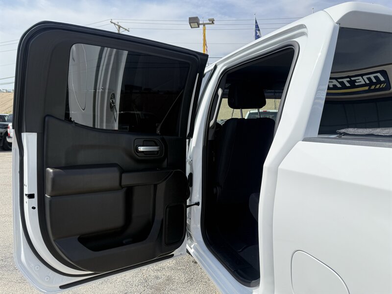 2024 GMC Sierra 1500 Pro - Photo 15 - Arlington, TX 76011