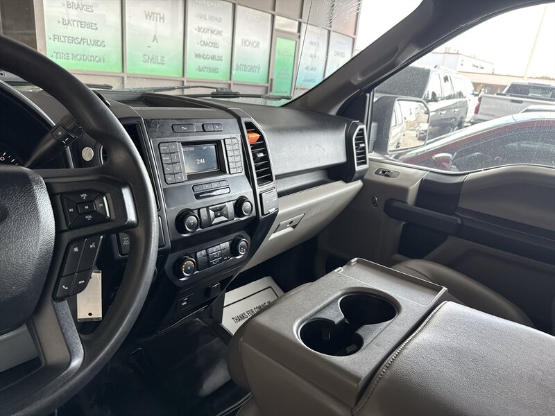 2020 Ford F-150 XLT - Photo 26 - Arlington, TX 76011