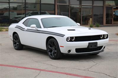 2020 Dodge Challenger SXT   - Photo 11 - Arlington, TX 76011