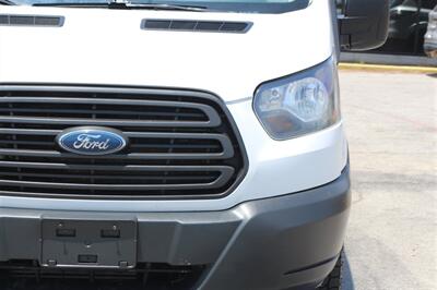 2017 Ford Transit 250   - Photo 13 - Arlington, TX 76011