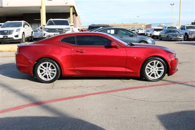 2019 Chevrolet Camaro LS   - Photo 10 - Arlington, TX 76011