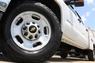 2018 Chevrolet Silverado 2500 Work Truck   - Photo 2 - Arlington, TX 76011