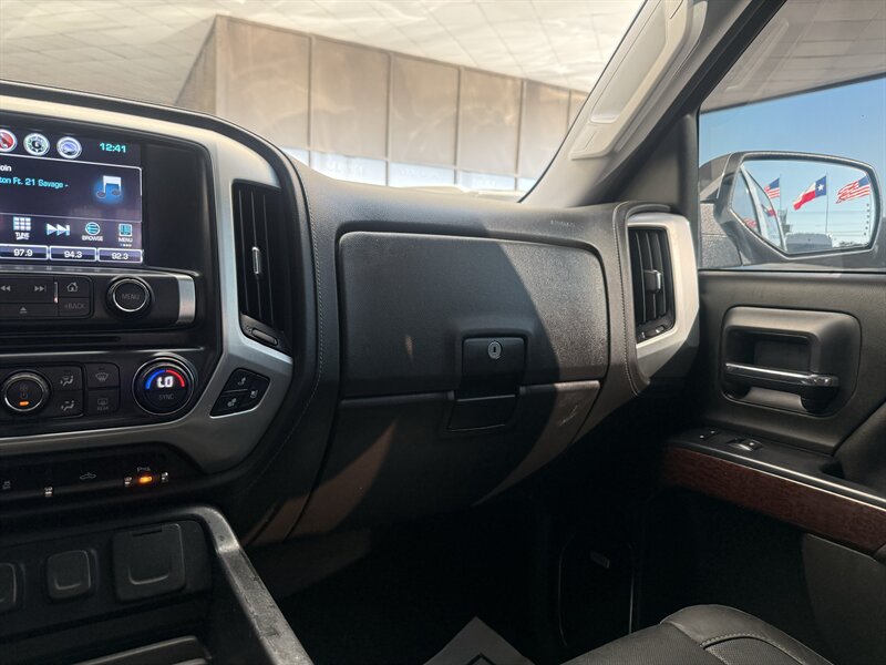 2018 GMC Sierra 1500 SLT - Photo 25 - Arlington, TX 76011