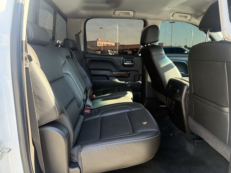 2018 GMC Sierra 1500 SLT - Photo 19 - Arlington, TX 76011