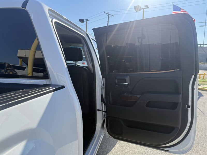 2018 GMC Sierra 1500 SLT - Photo 18 - Arlington, TX 76011