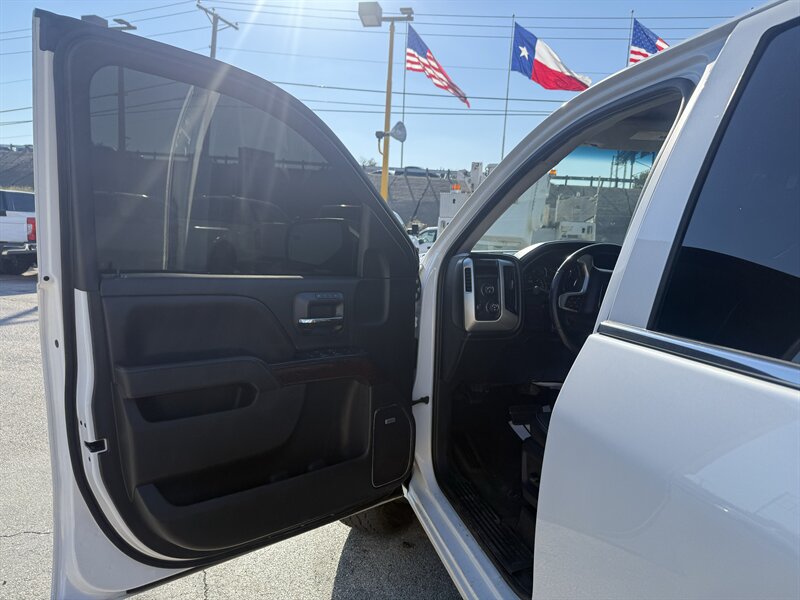 2018 GMC Sierra 1500 SLT - Photo 12 - Arlington, TX 76011