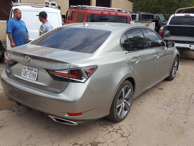 2016 Lexus GS 200t - Photo 2 - Arlington, TX 76011