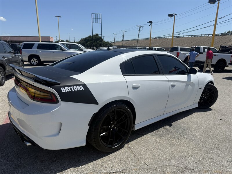 2018 Dodge Charger Daytona 392 - Photo 5 - Arlington, TX 76011