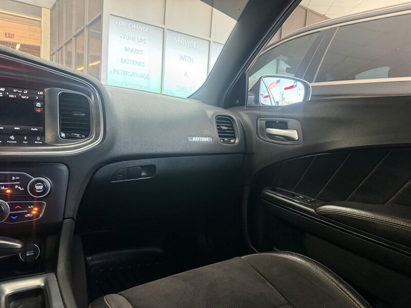 2018 Dodge Charger Daytona 392 - Photo 30 - Arlington, TX 76011