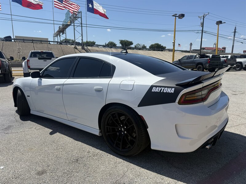 2018 Dodge Charger Daytona 392 - Photo 8 - Arlington, TX 76011