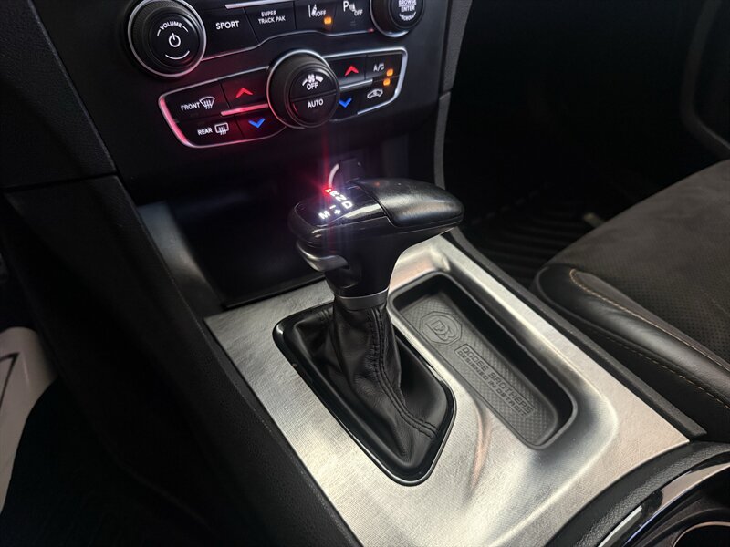 2018 Dodge Charger Daytona 392 - Photo 27 - Arlington, TX 76011