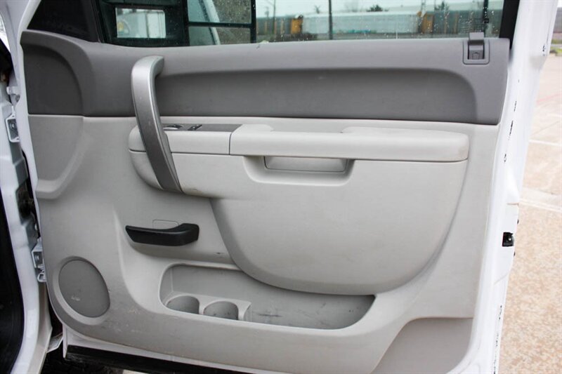 2012 Chevrolet Silverado 2500HD Work Truck - Photo 29 - Arlington, TX 76011