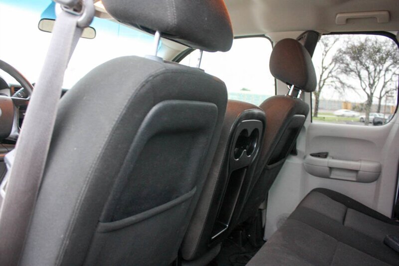 2012 Chevrolet Silverado 2500HD Work Truck - Photo 19 - Arlington, TX 76011