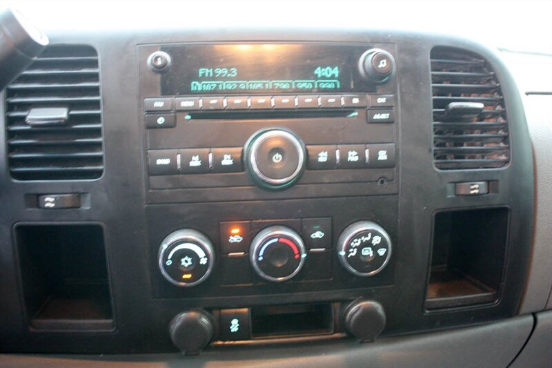 2012 Chevrolet Silverado 2500HD Work Truck - Photo 32 - Arlington, TX 76011