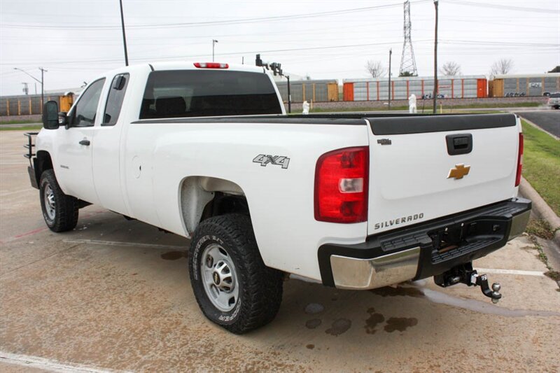 2012 Chevrolet Silverado 2500HD Work Truck - Photo 8 - Arlington, TX 76011