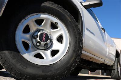 2017 GMC Sierra 1500   - Photo 2 - Arlington, TX 76011