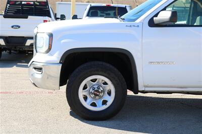 2017 GMC Sierra 1500   - Photo 14 - Arlington, TX 76011