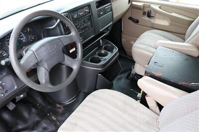 2007 Chevrolet Express 2500   - Photo 15 - Arlington, TX 76011