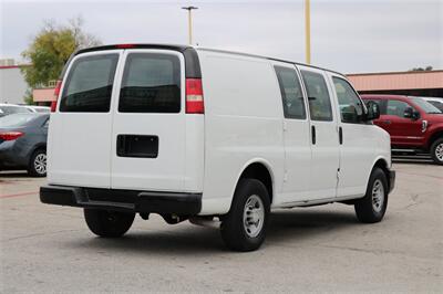 2007 Chevrolet Express 2500   - Photo 9 - Arlington, TX 76011