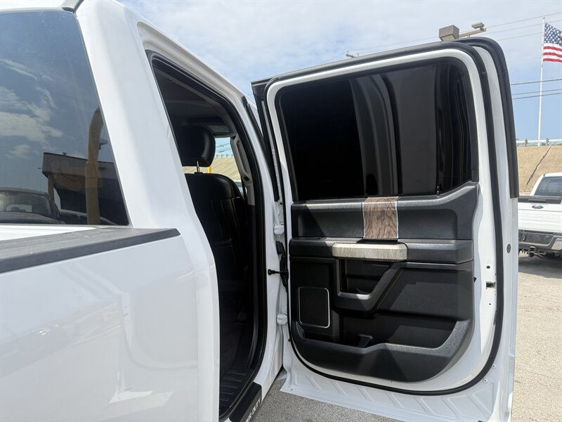 2018 Ford F-250 Super Duty XL - Photo 18 - Arlington, TX 76011