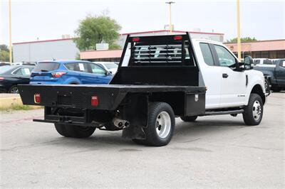 2017 Ford F-350 XL   - Photo 10 - Arlington, TX 76011