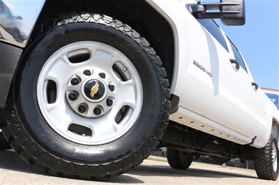 2019 Chevrolet Silverado 2500 Work Truck   - Photo 2 - Arlington, TX 76011