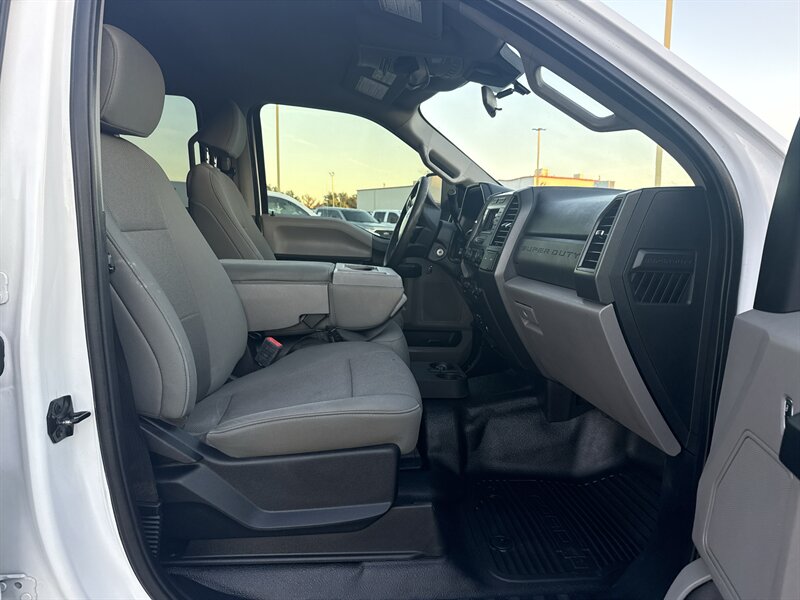 2021 Ford F-250 XL - Photo 19 - Arlington, TX 76011