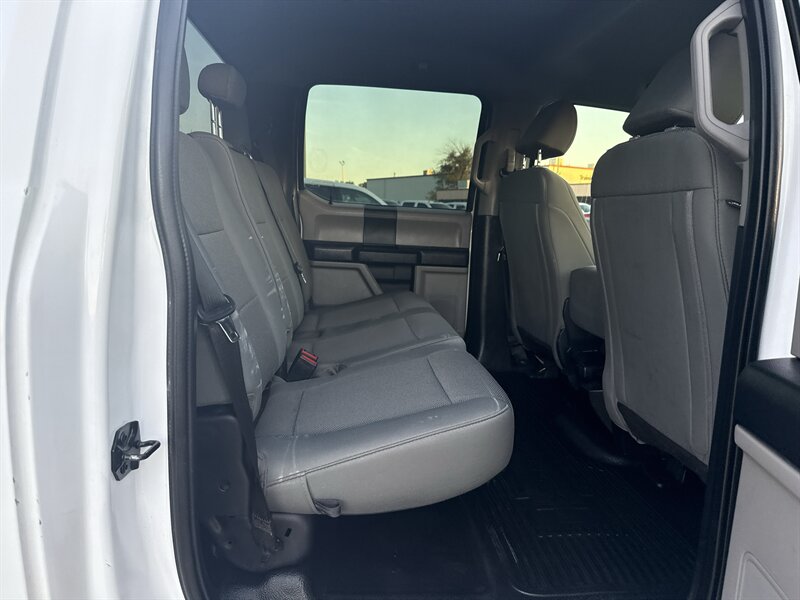 2021 Ford F-250 XL - Photo 21 - Arlington, TX 76011