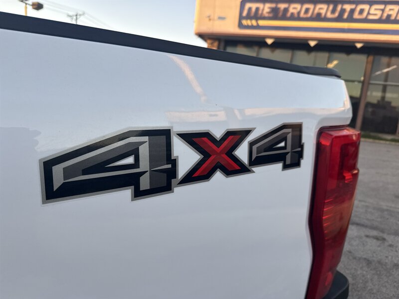 2021 Ford F-250 XL - Photo 13 - Arlington, TX 76011
