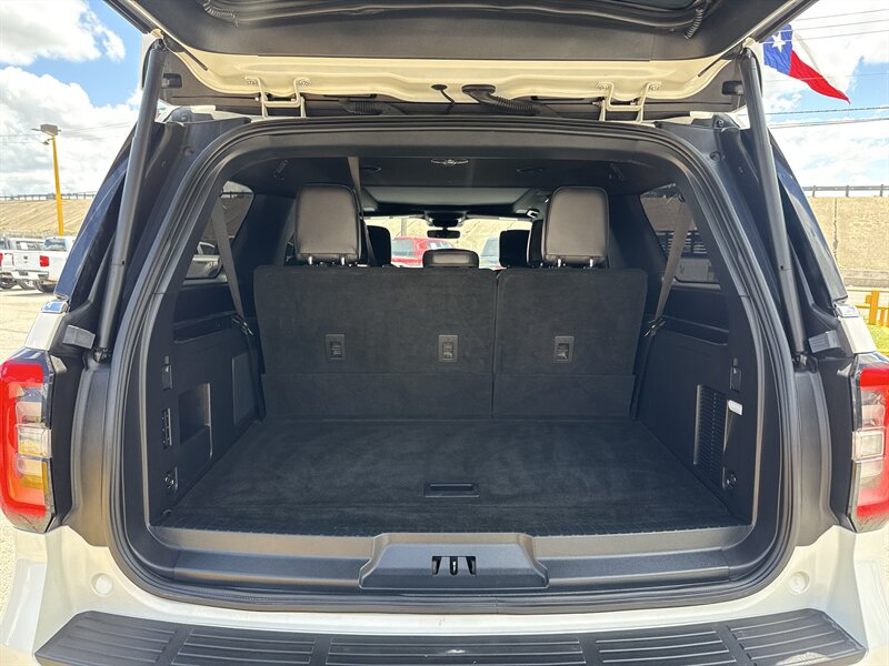 2023 Ford Expedition MAX Limited - Photo 7 - Arlington, TX 76011