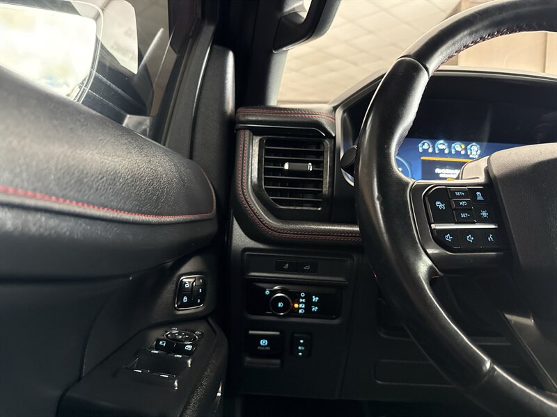 2023 Ford Expedition MAX Limited - Photo 21 - Arlington, TX 76011