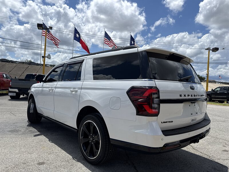 2023 Ford Expedition MAX Limited - Photo 8 - Arlington, TX 76011
