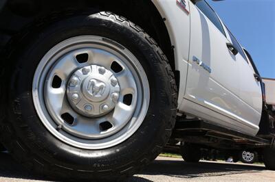 2021 RAM 2500 Tradesman   - Photo 2 - Arlington, TX 76011