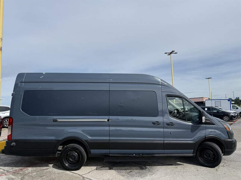 2019 Ford Transit 250 - Photo 4 - Arlington, TX 76011