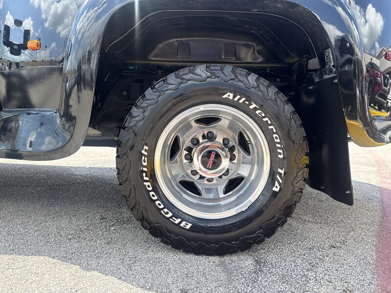 2023 GMC Sierra 3500HD Denali - Photo 11 - Arlington, TX 76011