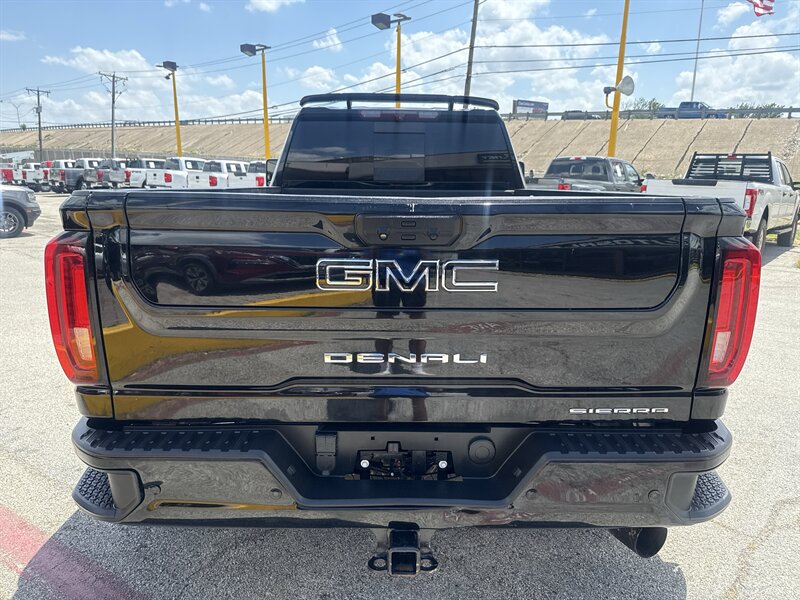 2023 GMC Sierra 3500HD Denali - Photo 6 - Arlington, TX 76011