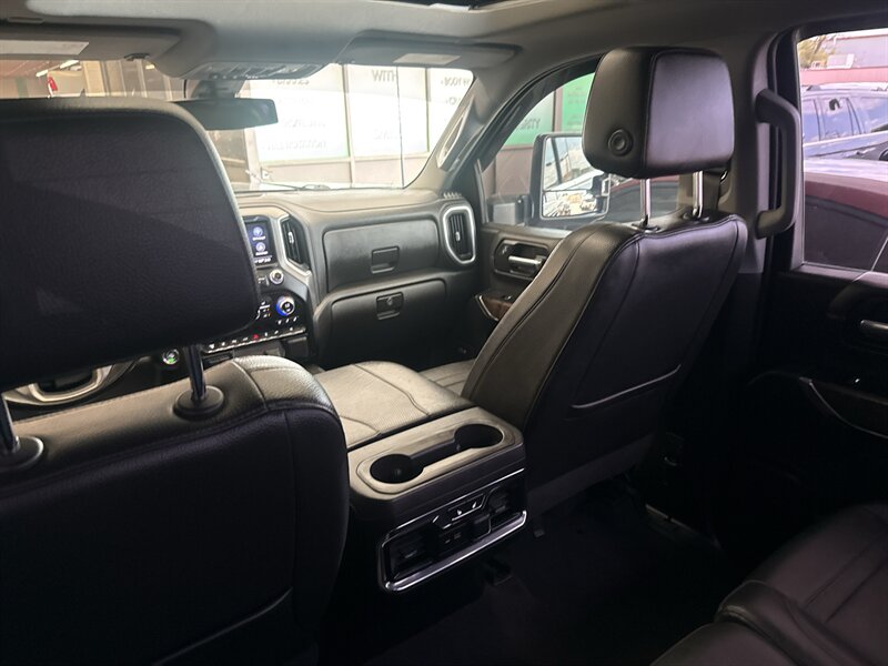 2023 GMC Sierra 3500HD Denali - Photo 30 - Arlington, TX 76011
