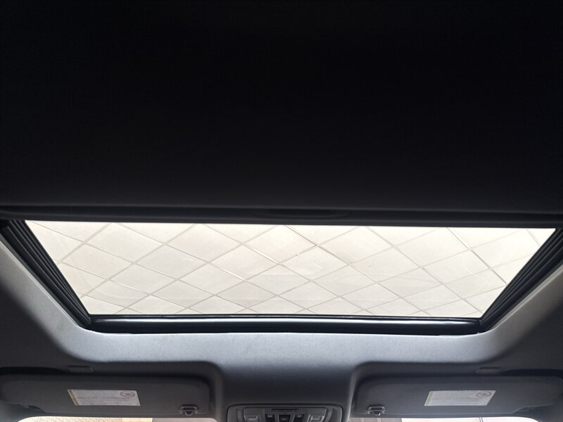 2023 GMC Sierra 3500HD Denali - Photo 31 - Arlington, TX 76011