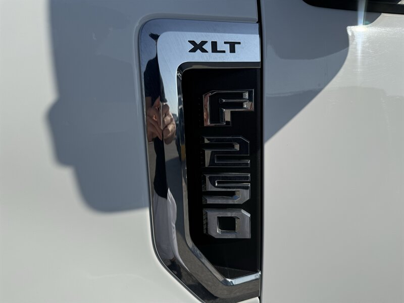 2022 Ford F-250 Super Duty XLT - Photo 11 - Arlington, TX 76011