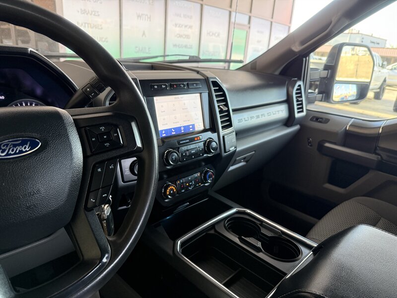 2022 Ford F-250 Super Duty XLT - Photo 26 - Arlington, TX 76011